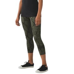 LULULEMON ATHLETICA Wunder Under Crop (Hi-Rise) Full-On Luon Size 12